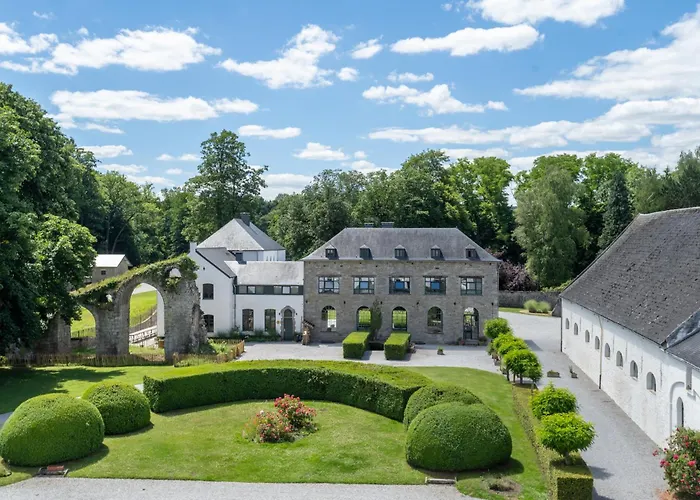 Domaine St Roch Maison d'hôtes Couvin